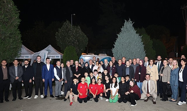 Başkan Şadi Özdemir Akçalar’da vatandaşlarla buluştu